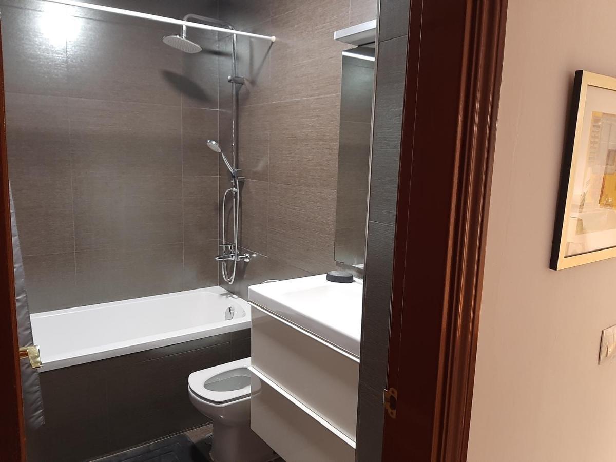 Apartment In Perfect Position Historic Centre Malaga Luaran gambar